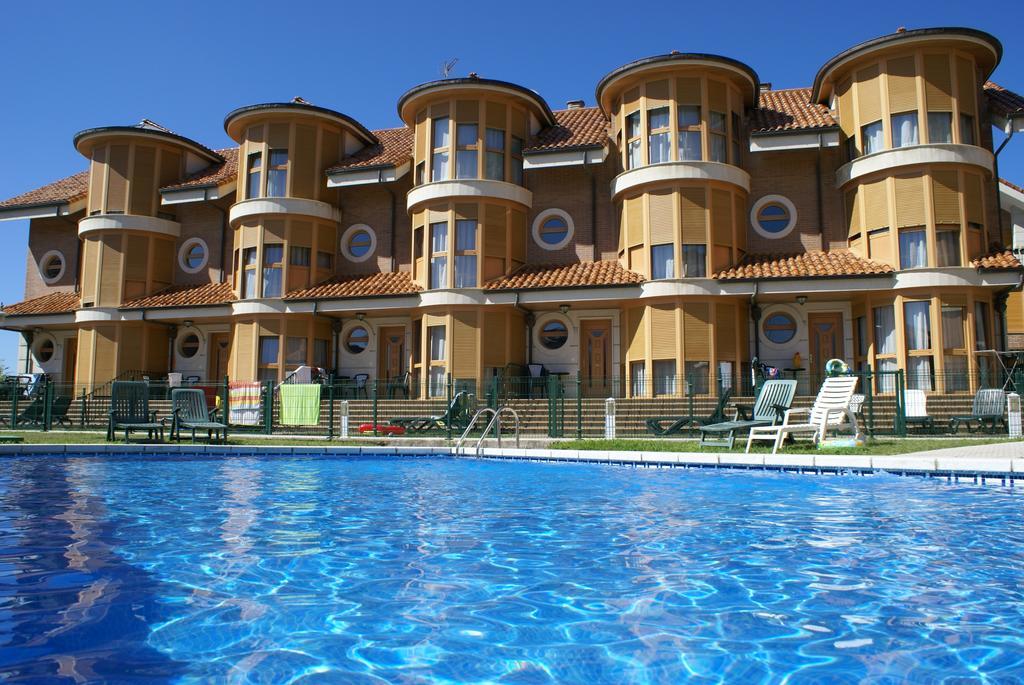 Apartamentos Quinto Sueno Noja Dış mekan fotoğraf